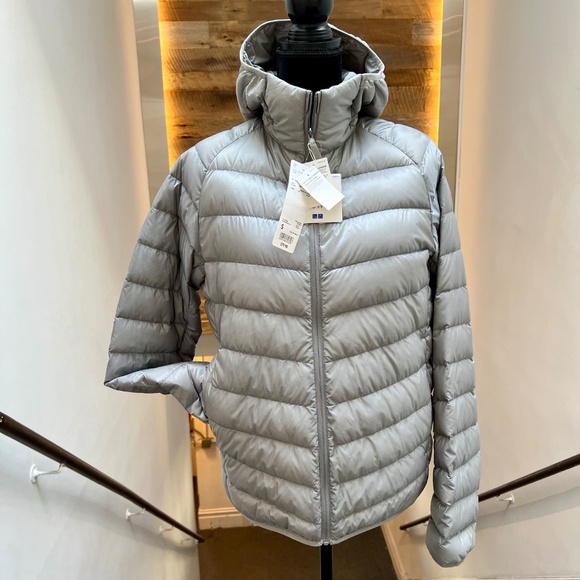 🌸NWT  Uniqlo Ultra Light Gray  Down Puff Jacket Men’s Parka unisex - Picture 5 of 10